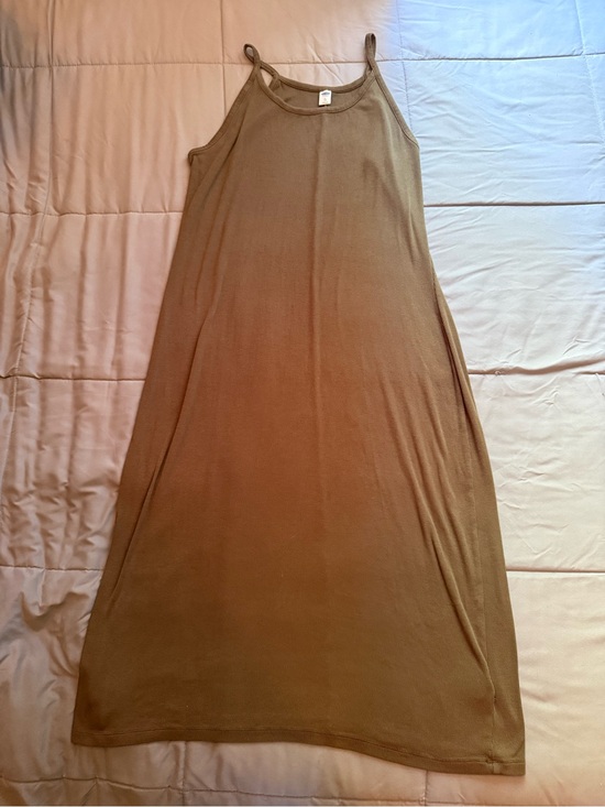Old Navy Dresses & Skirts - Sleeveless Army Green Maxi Dress